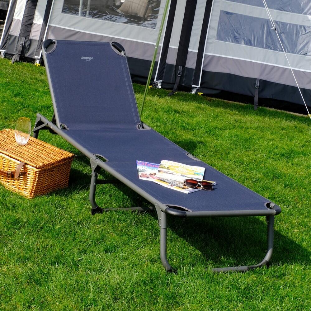 Laze Reclining Campbed - Lifestyle5