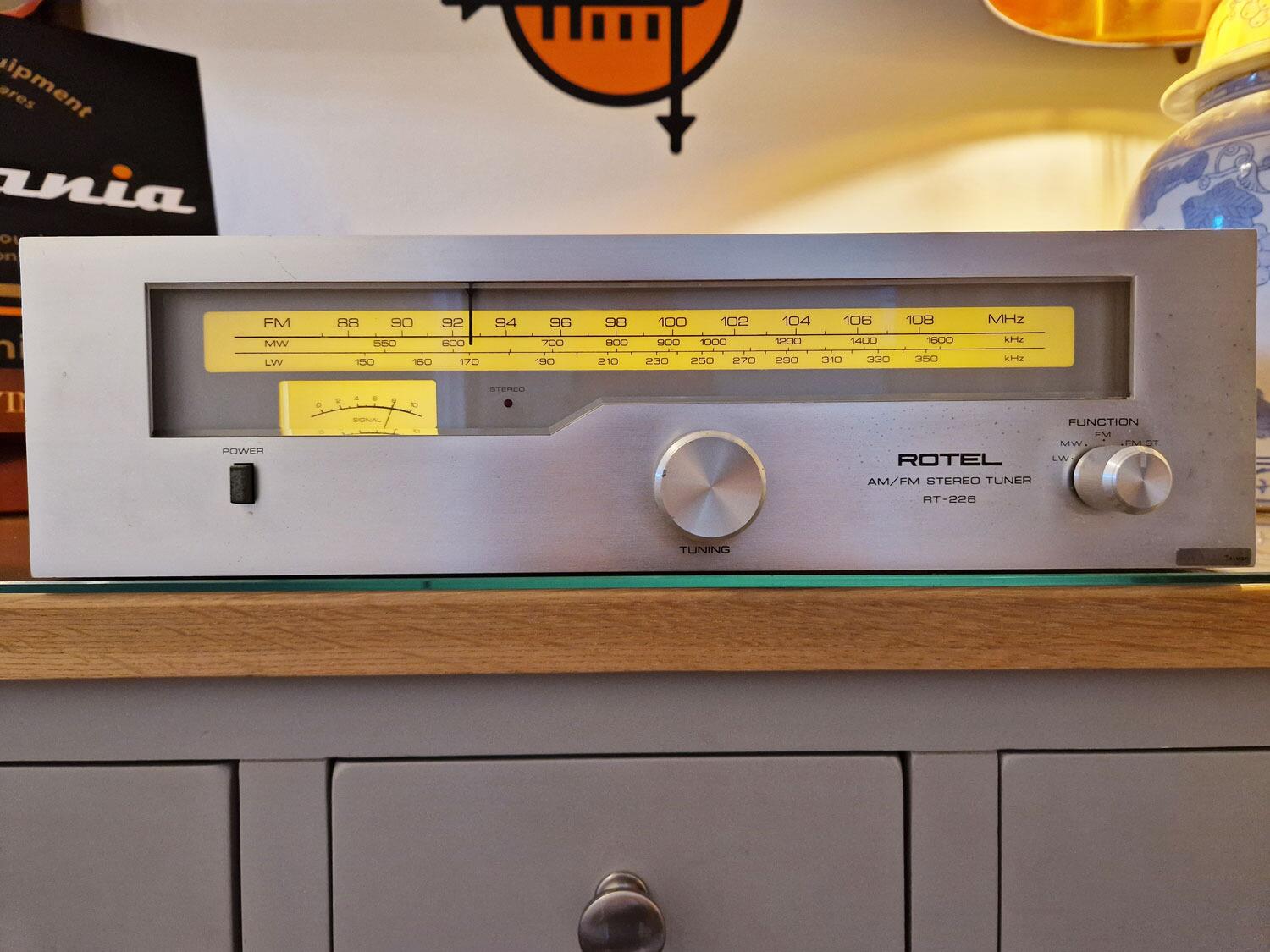 Tuner Rotel RT-426 Argenté - Révisé Pro, Analogique AM/FM