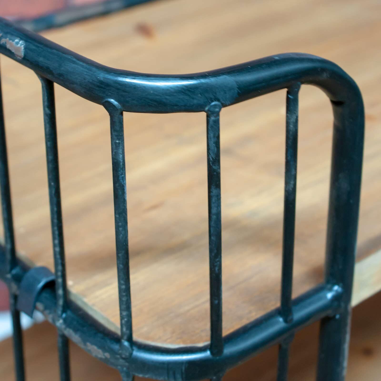 Corner Detail