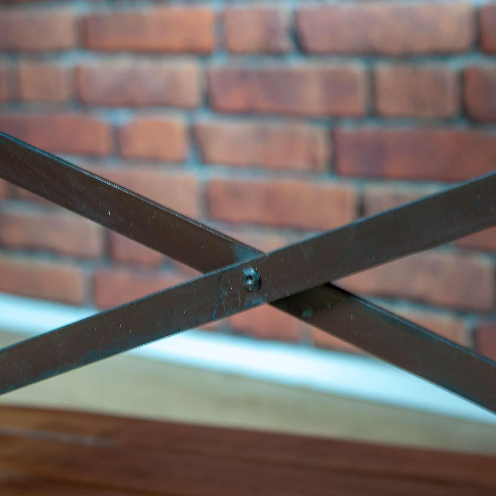 Cross Bar Detail