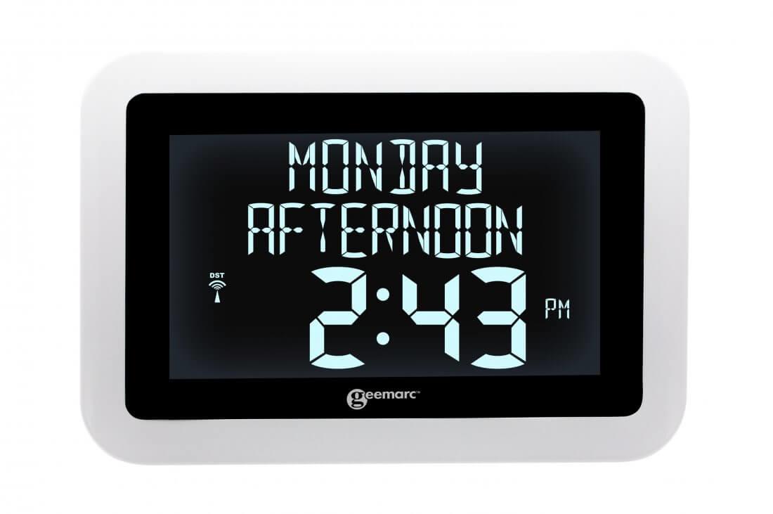 VISO 15 Digital Calendar Clock with Automatic Time Change
