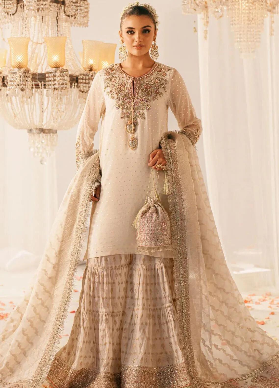 golden zari dresses Mer St. Barth