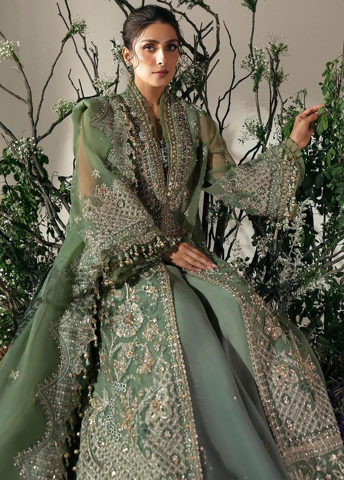 05 Jardin De Reves Elan Embroidered Organza Dress Wedding Collection