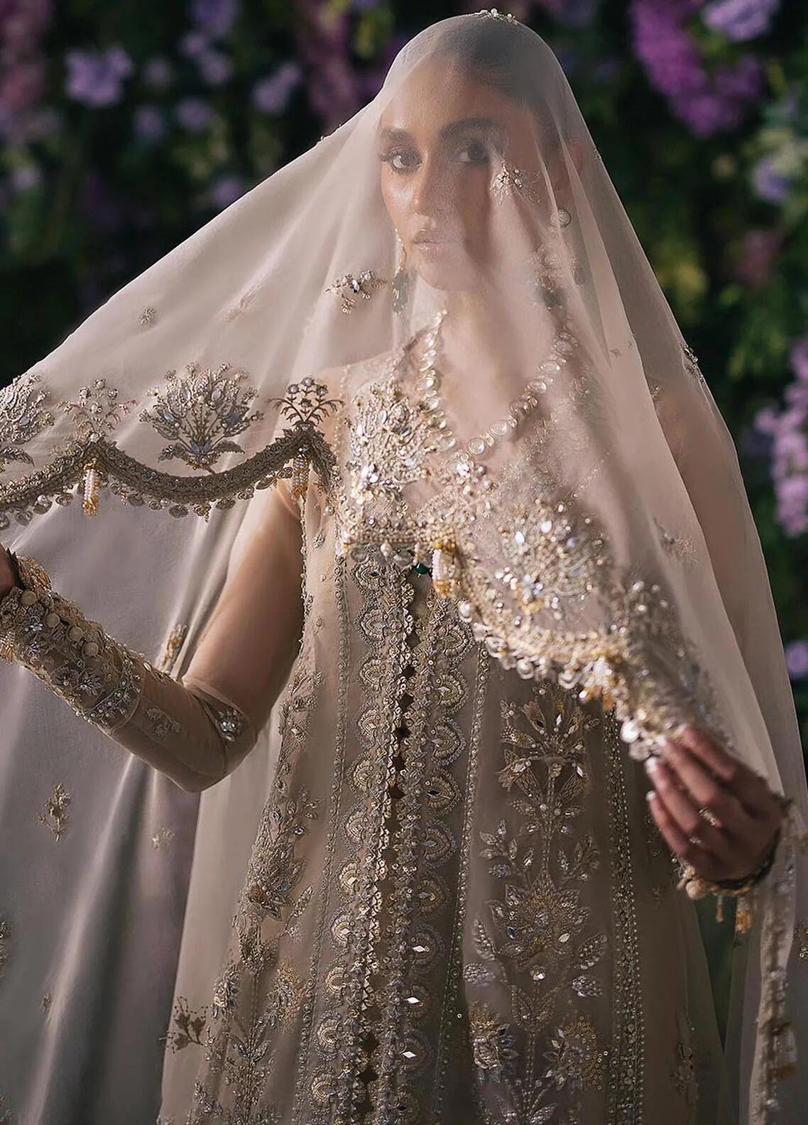 Gossamer By Zaha Embroidered Organza Suit Unstitched 3 Piece ZL24G D-08 Solelia - Formal Collection