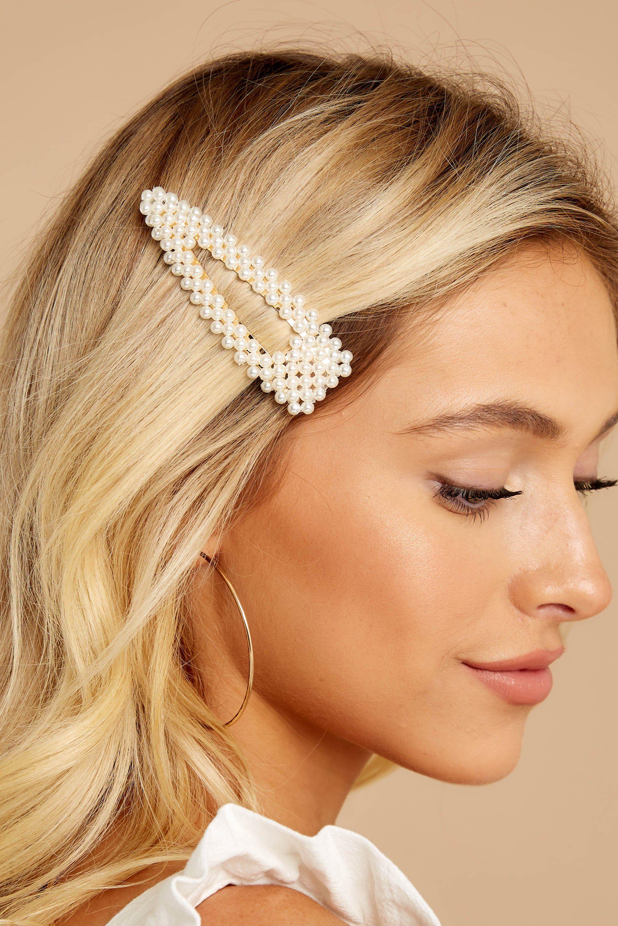 Diamante & pearl hair clip | Bridal Elegance