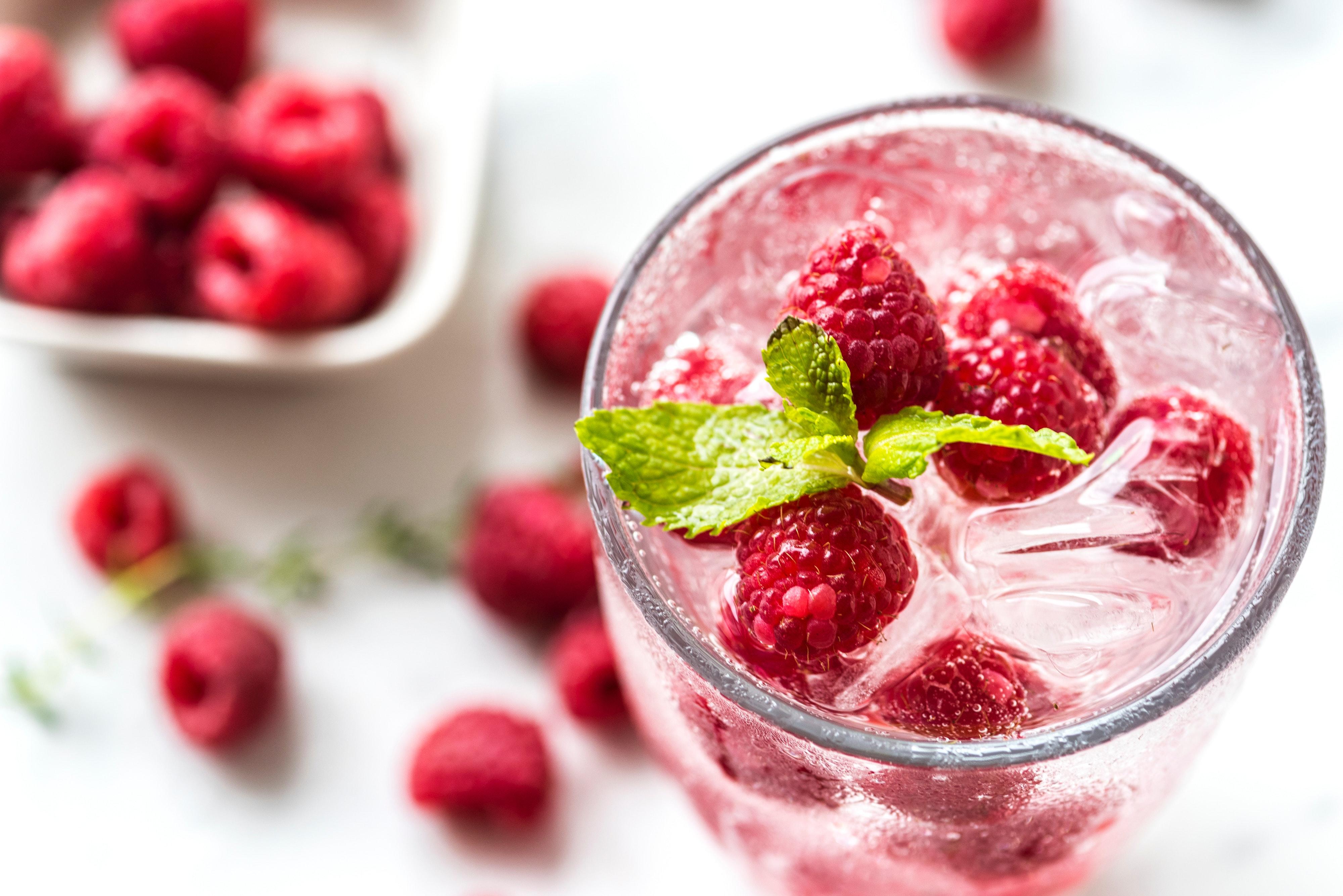 Raspberry Lemonade : you can actually smell the FIZZ, Best seller.