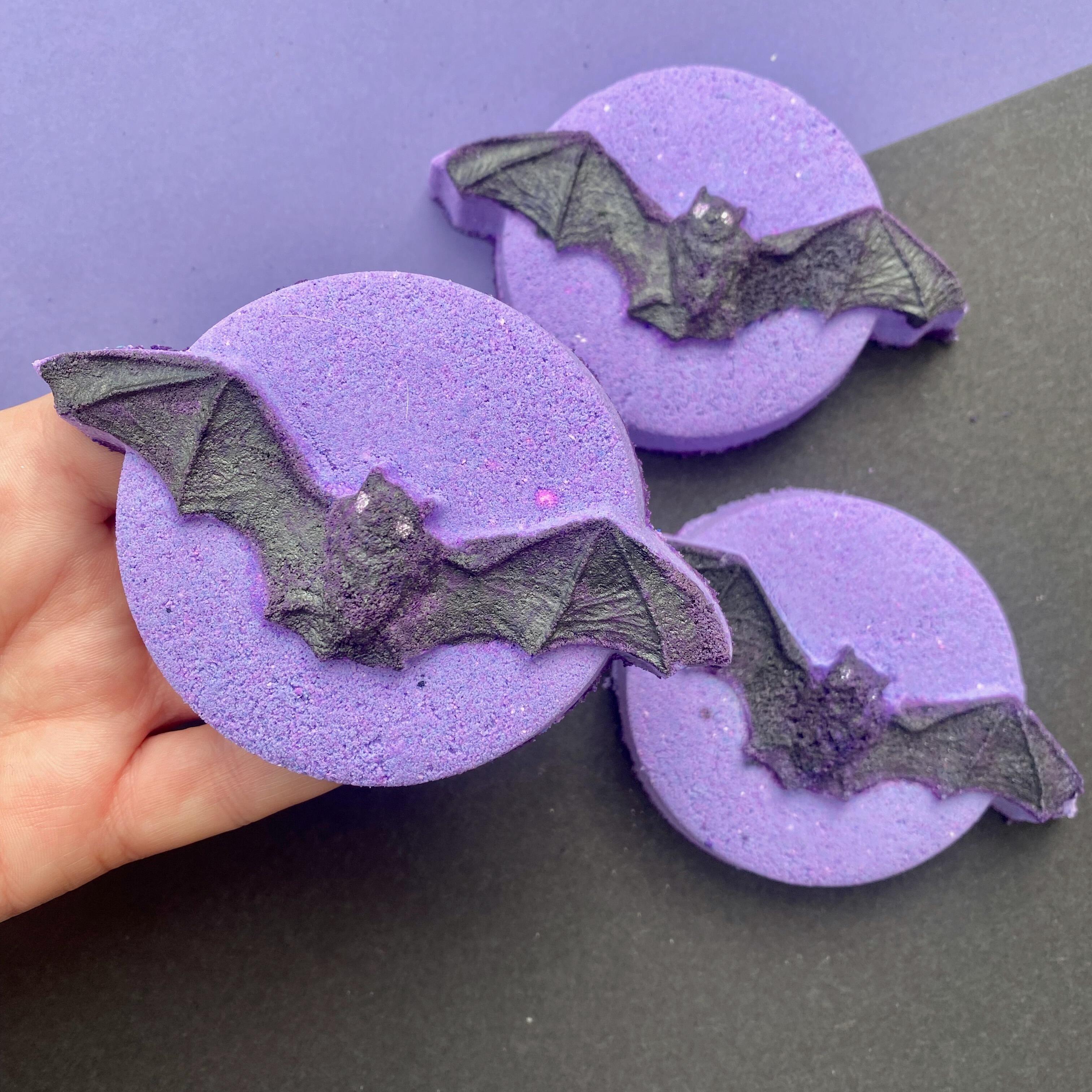 Handmade Bat Bomb by Heavenly Bubbles