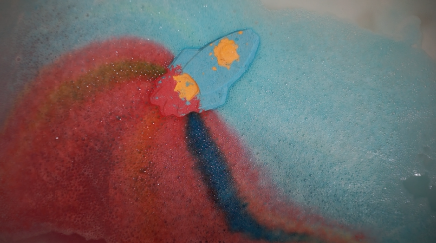 blue rocket bath bomb