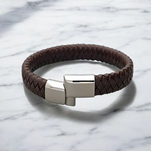 Men's personalised Brown Leather Bracelet