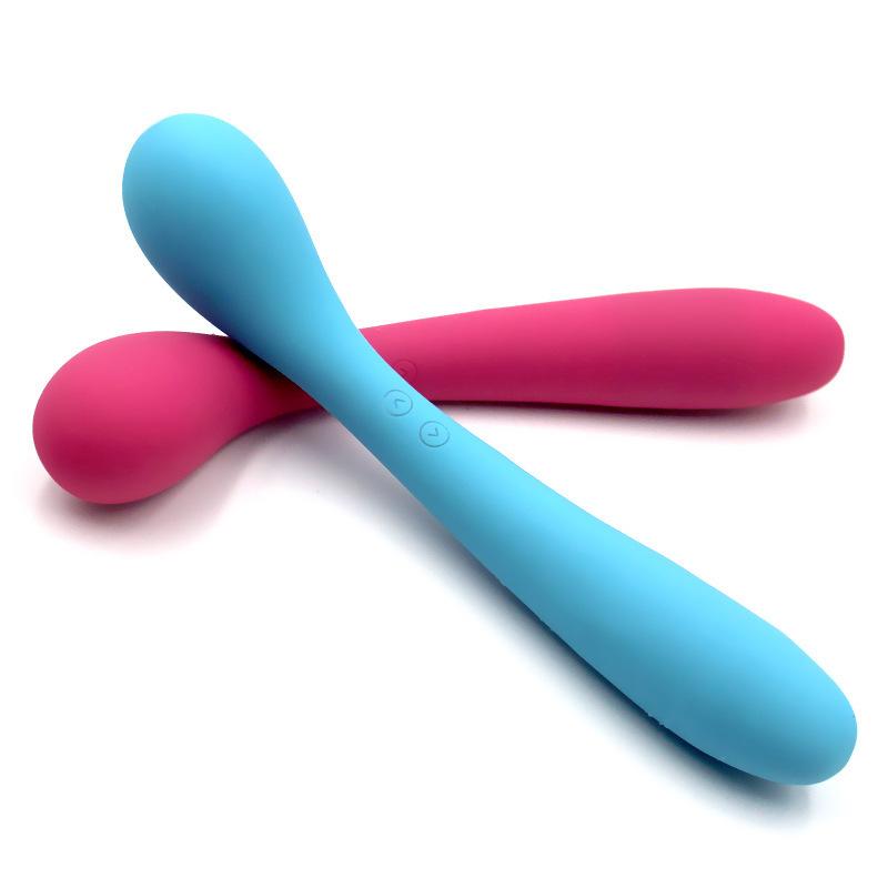 Lily Pro Luxury Curved Rechargeable Auto-Warming Silicone Dual Vibrator Dildo by Libotoy 2