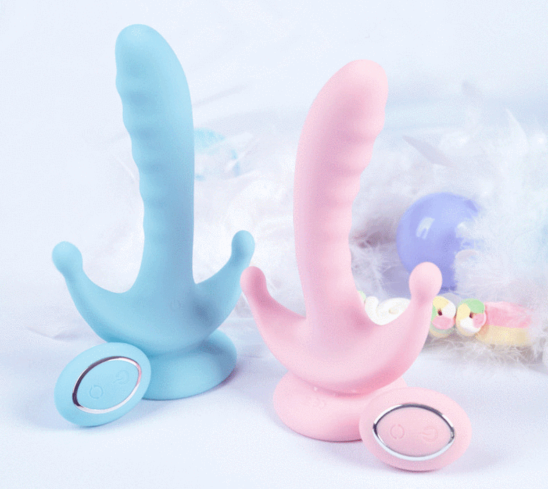 Maeve Rechargeable Waterproof Auto Warming Triple Curve Rabbit Vibrator by Libotoy 2