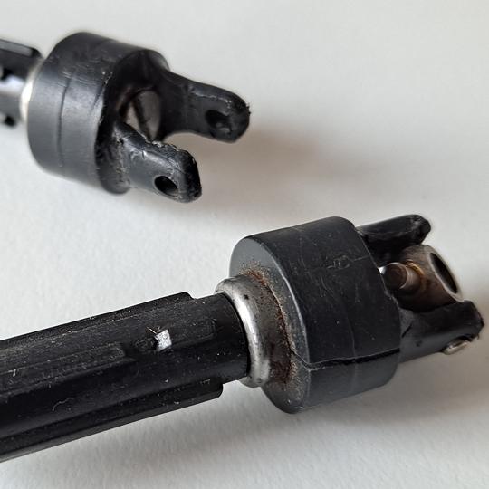 Muzzoom Models OneWay Driveshaft Repair Kit for Schumacher CAT series