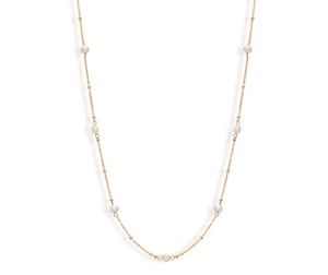 Delicate Pearl necklace and bracelet set SAVE �?