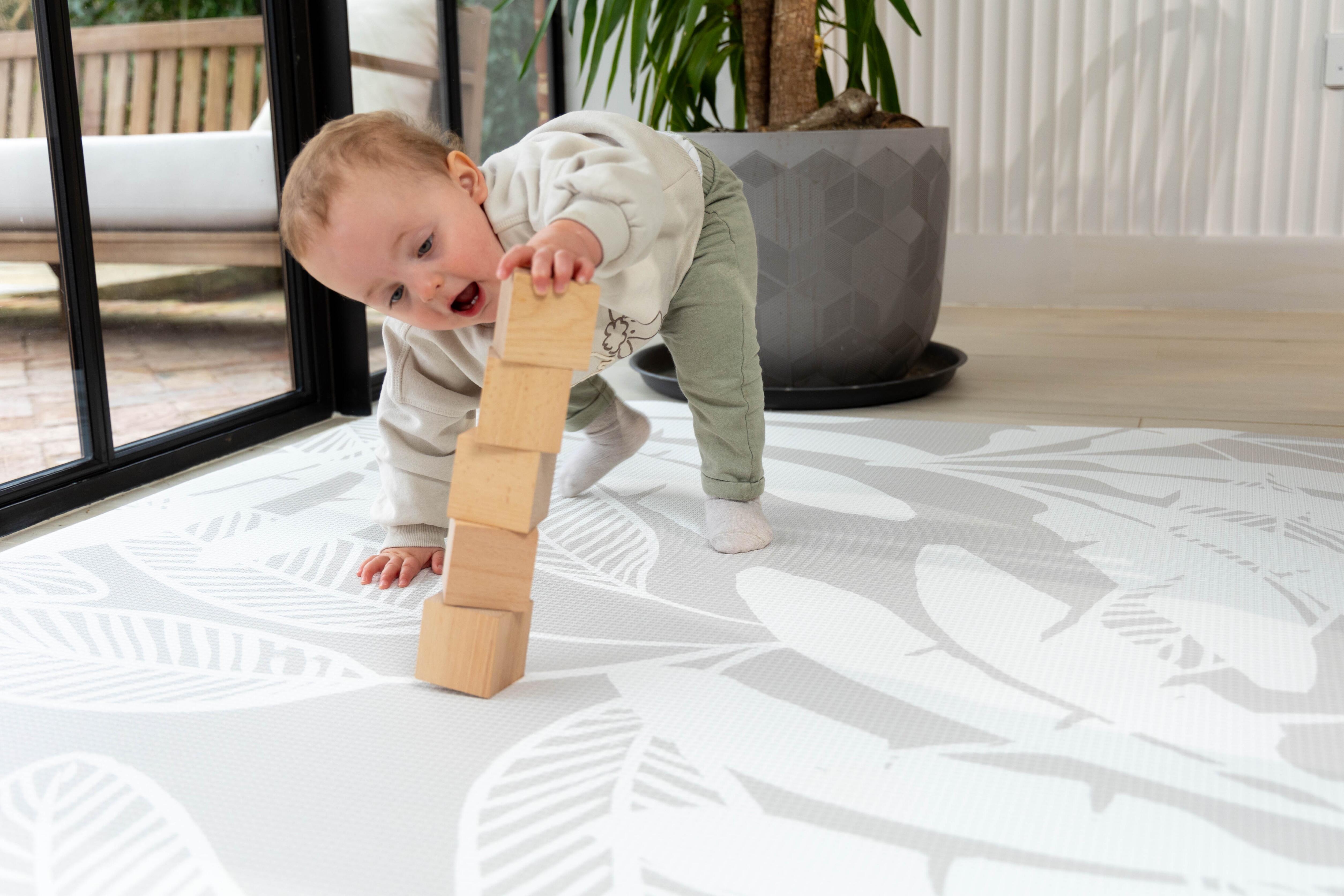 Bare Palms Scandi playmat with 1.5 cm thick foam core – premium reversible mat suitable from newborn