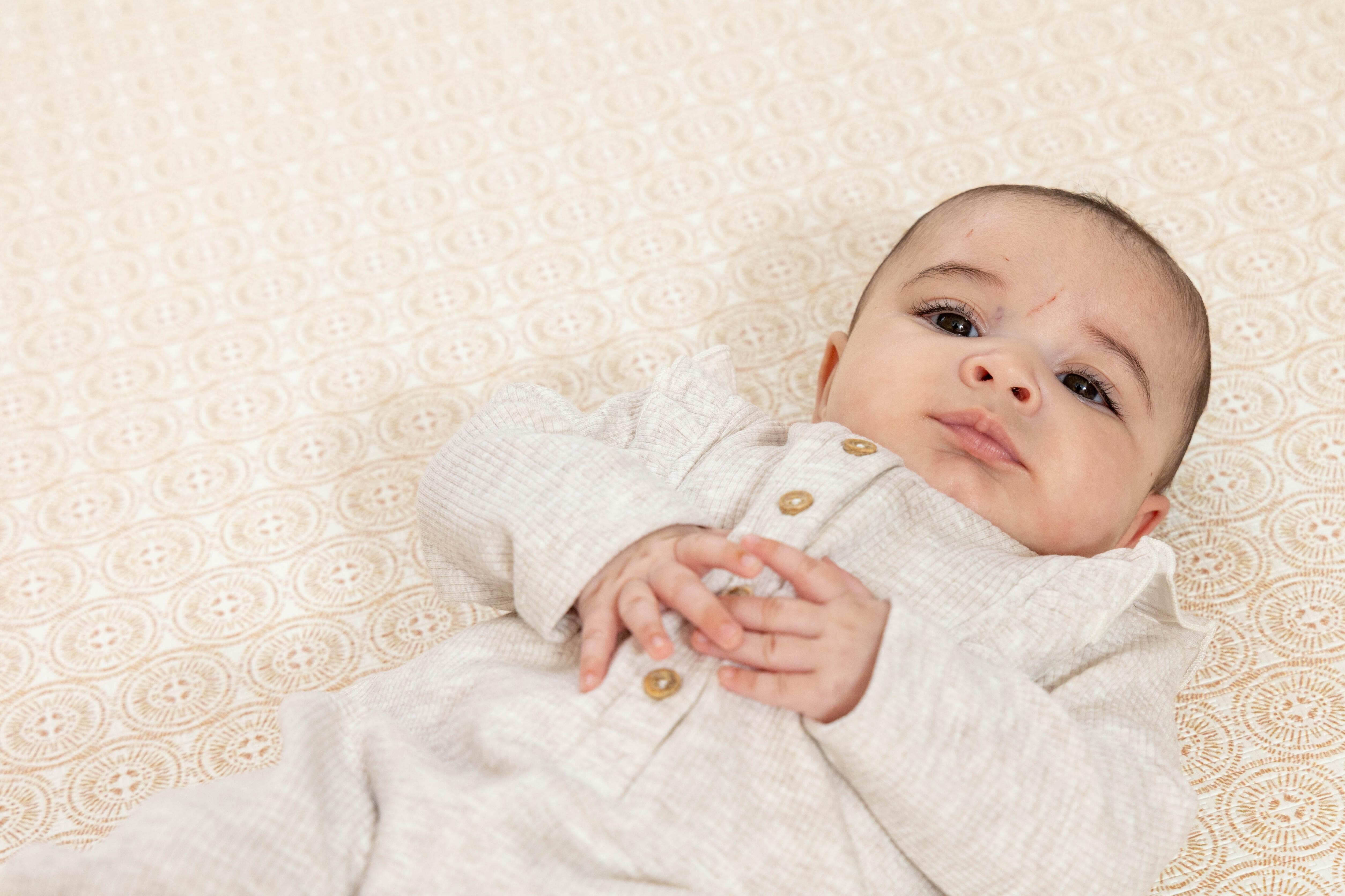 Large foam-cushioned Beginner Playmat in muted Soft Brass shade