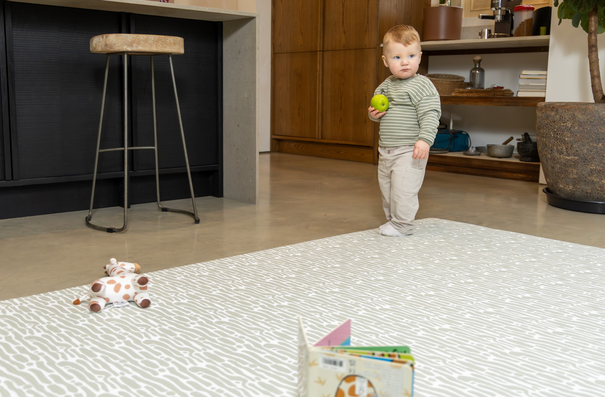 Large Odyssey Playmat in olive with hand-painted arched design