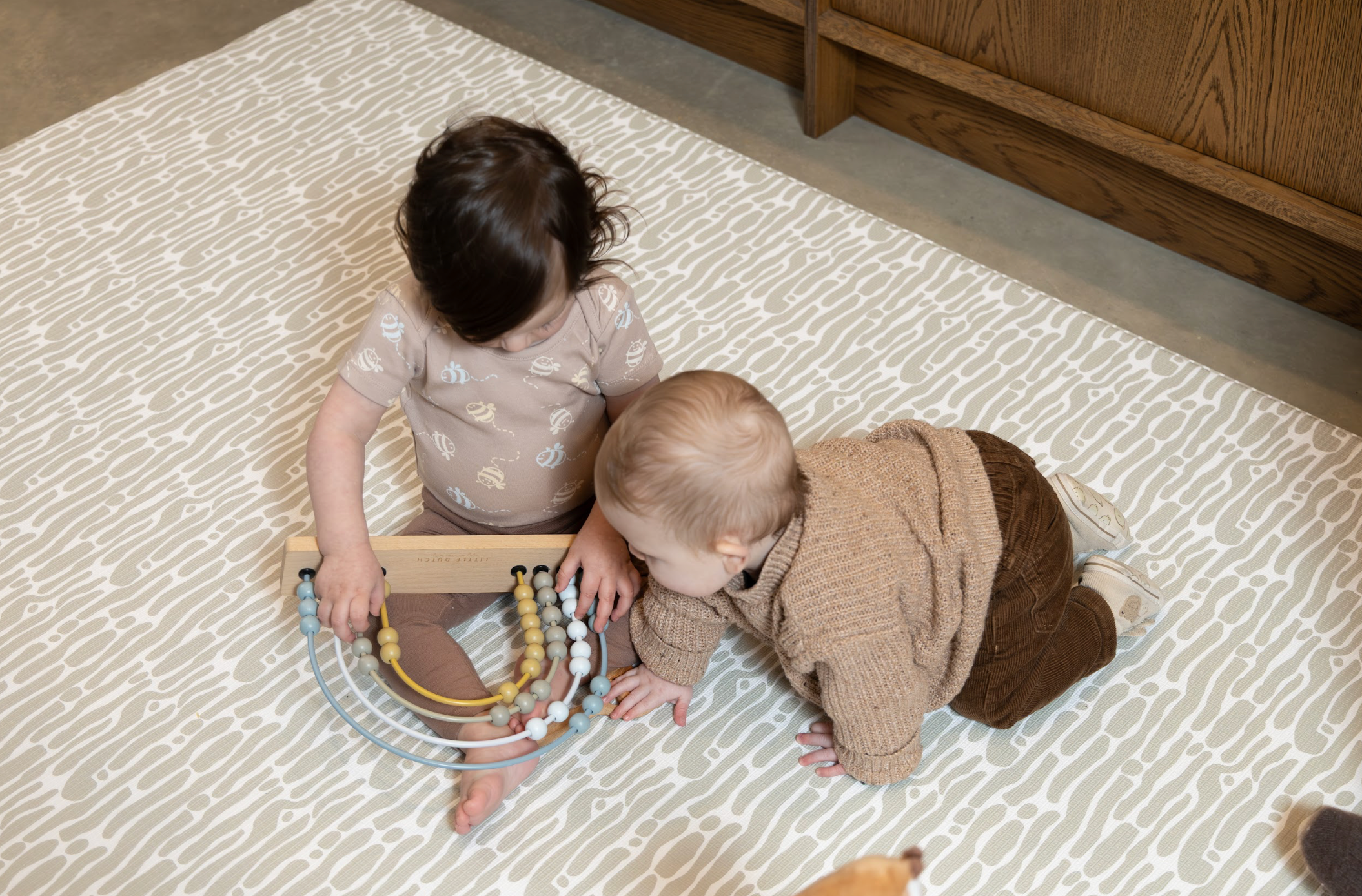 Large Odyssey Playmat in olive with hand-painted arched design