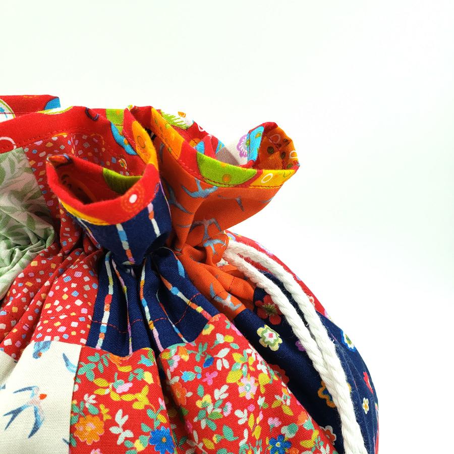 Moda drawstring bag, moda bake shop bag, moda lulu charm pack, moda lulu charm pack bag, patchwork drawstring bag