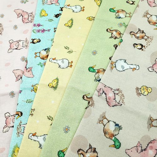 farm animals, ducks, baby ducks, ducklings, pigs, fat quarter bundle, cotton farm fabric