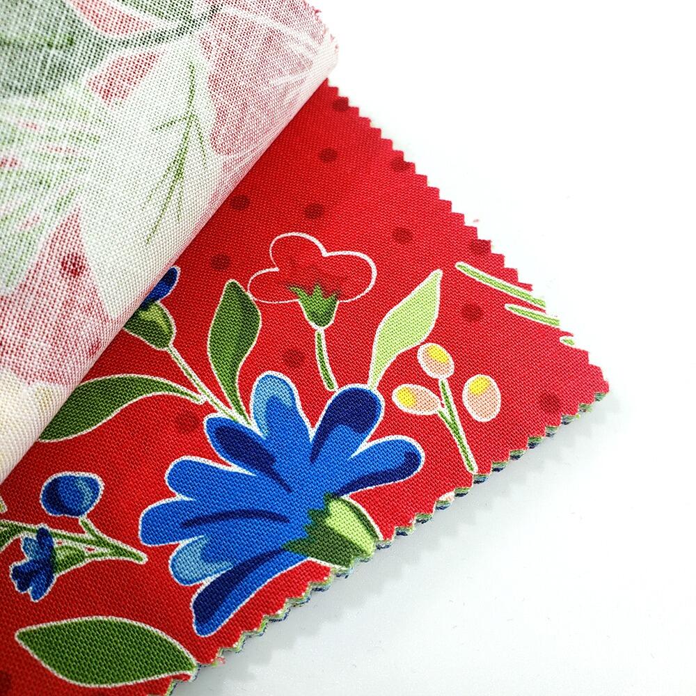 riley blake charm pack, sandy gervais, summer's in town, easy patchwork fabric, retro prints, primary colours, 5 inch squares