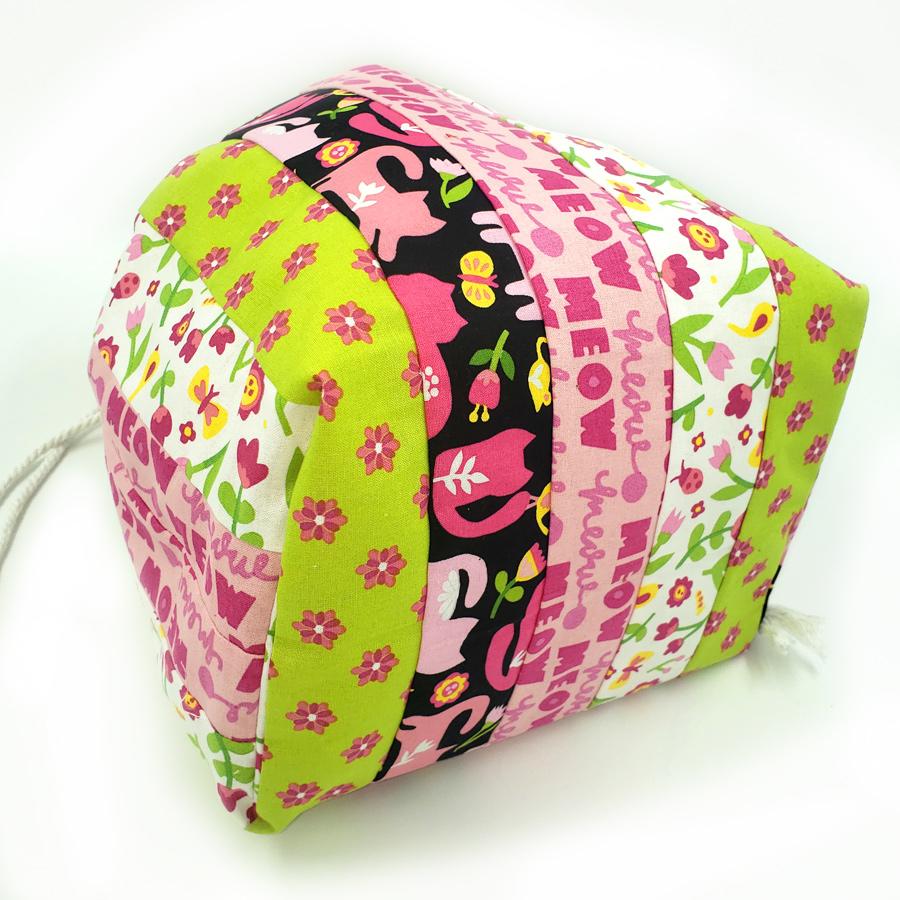 Jellyroll drawstring bag, cats drawstring bag, flowers drawstring bag, anna bella fabric, anna bella drawstring bag