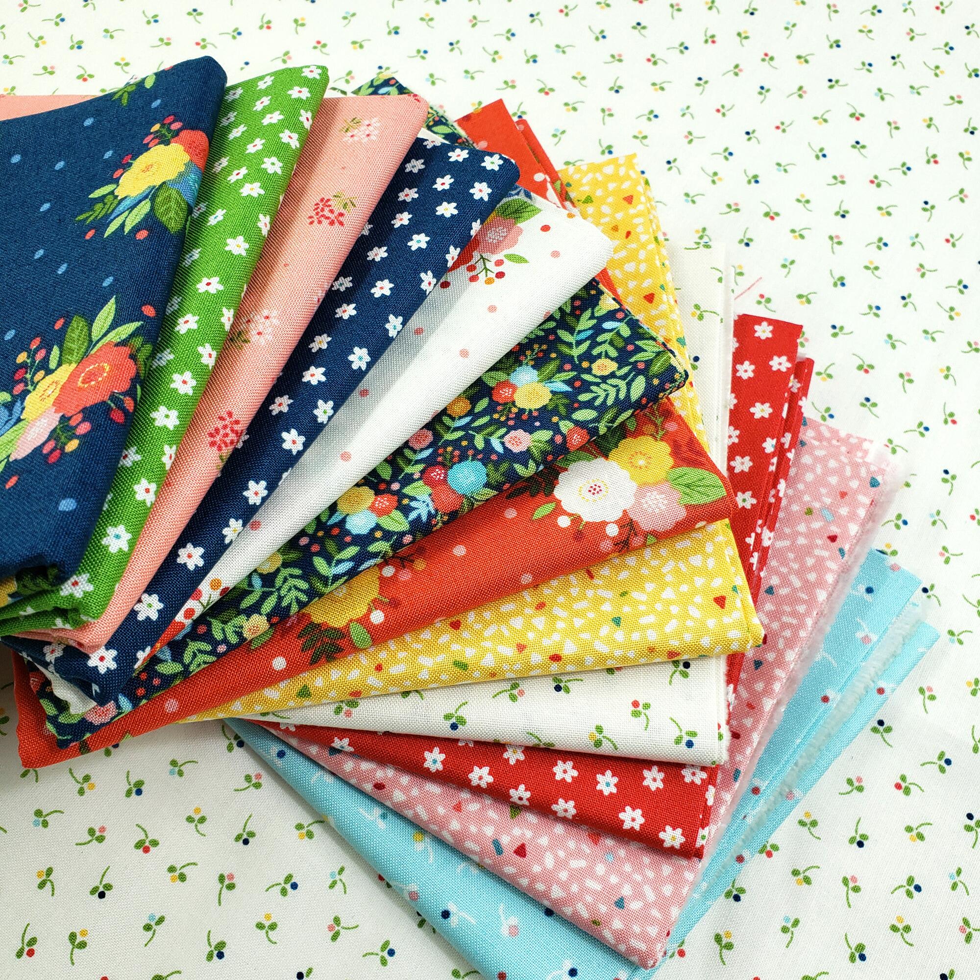 makower,amelia,fat quarters,cotton,floral,vintage,kitsch,red,blue,spots,abstract,girly,cottage,bags,quilting,sewing,flowers