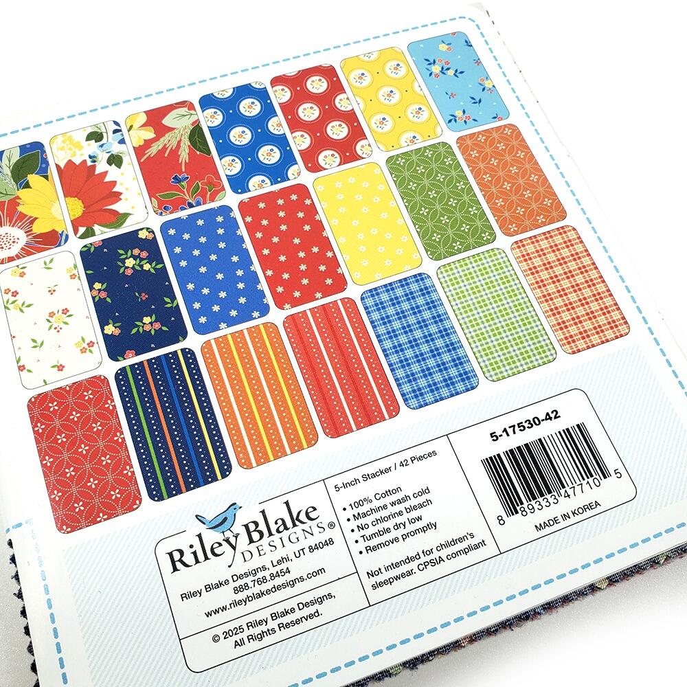riley blake charm pack, sandy gervais, summer's in town, easy patchwork fabric, retro prints, primary colours, 5 inch squares