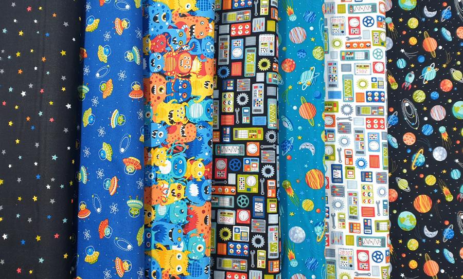 Makower "Outer Space" 100% cotton fabric for quilting - aliens & spaceships!  Retro Jetsons