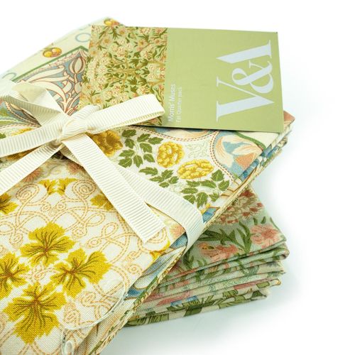 william morris, muses, V&A museum, vintage style floral fabric, craft cotton company
