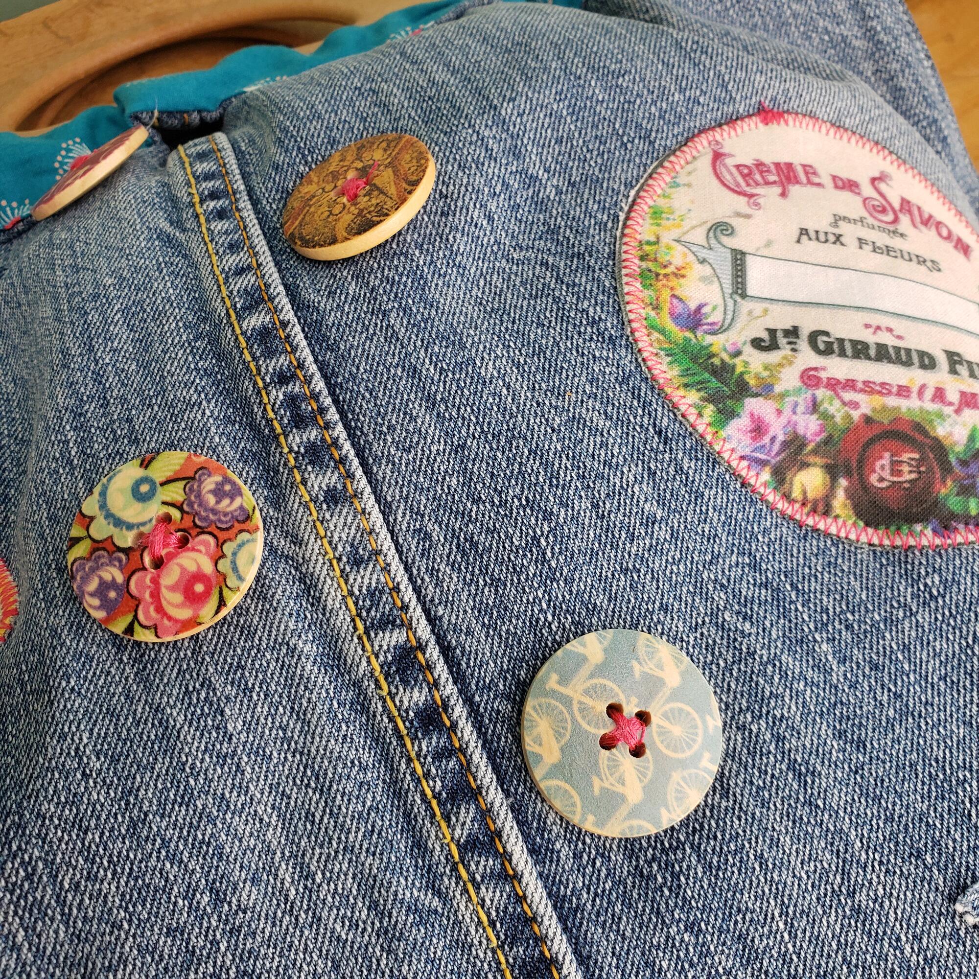 Pair of Pink Flower Patches Iron on Sew on Denim Jeans Flowers
