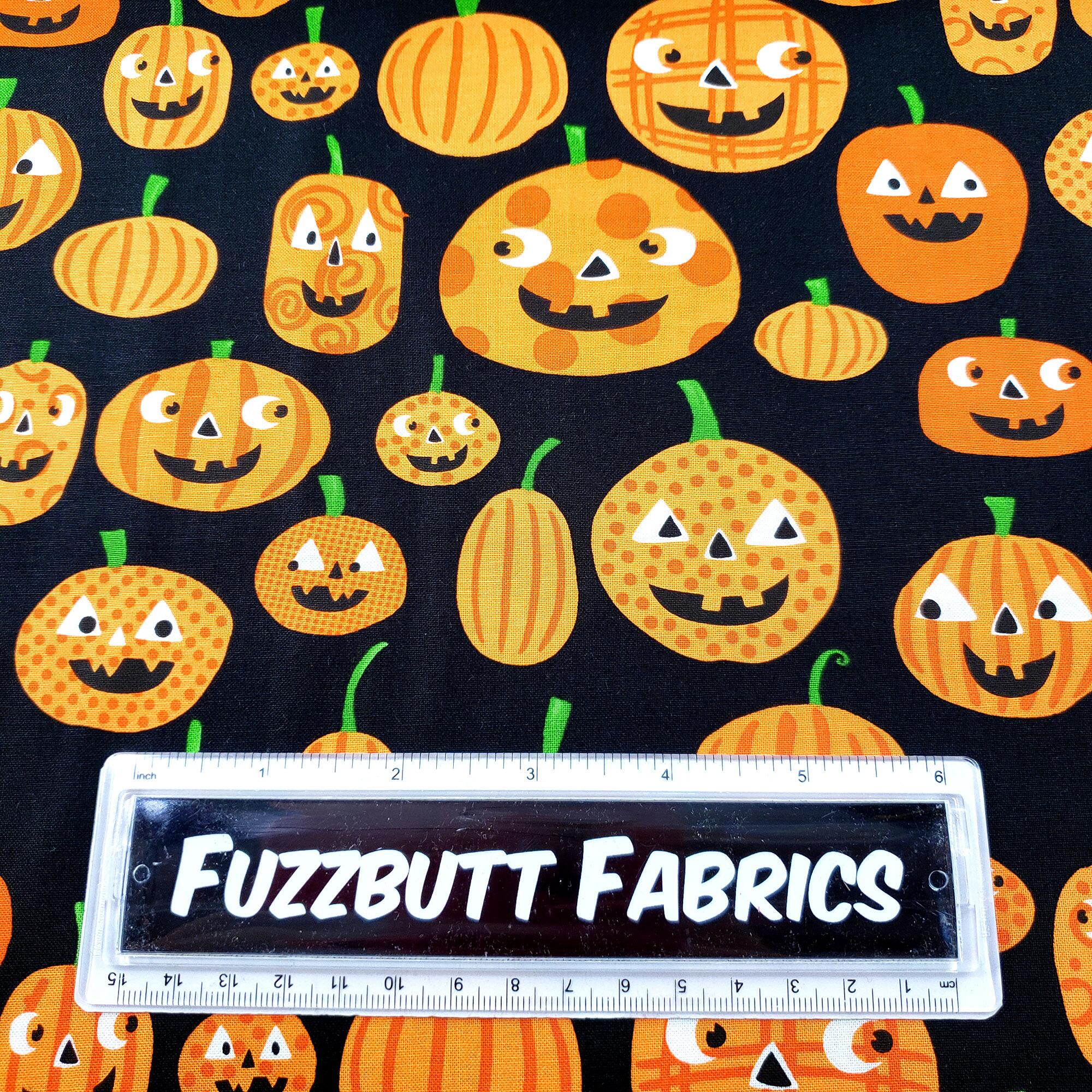 halloween fabric,moda,spooky,too cute,pumpkins,black,orange,kids,trick or treat,bag,costume,scary