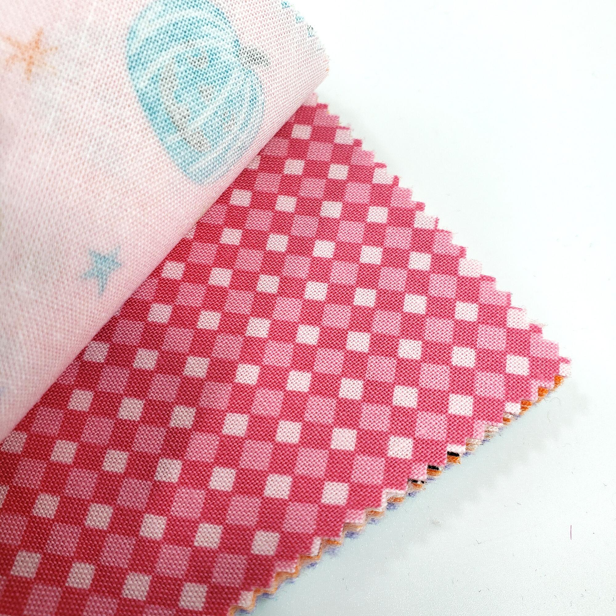 moda halloween fabric, charm pack, fabric squares, halloween patchwork, halloween quilt, trick or treat fabric, fab boo lous