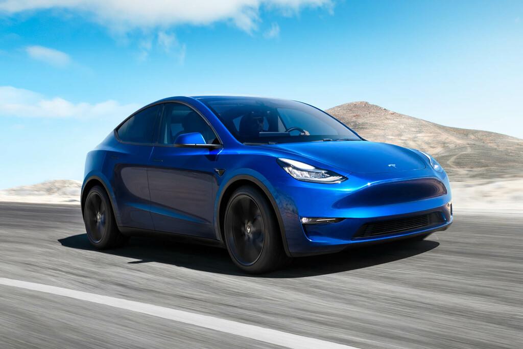 New Tesla Model Y 2022 review - The new all-electric Tesla Model Y SUV