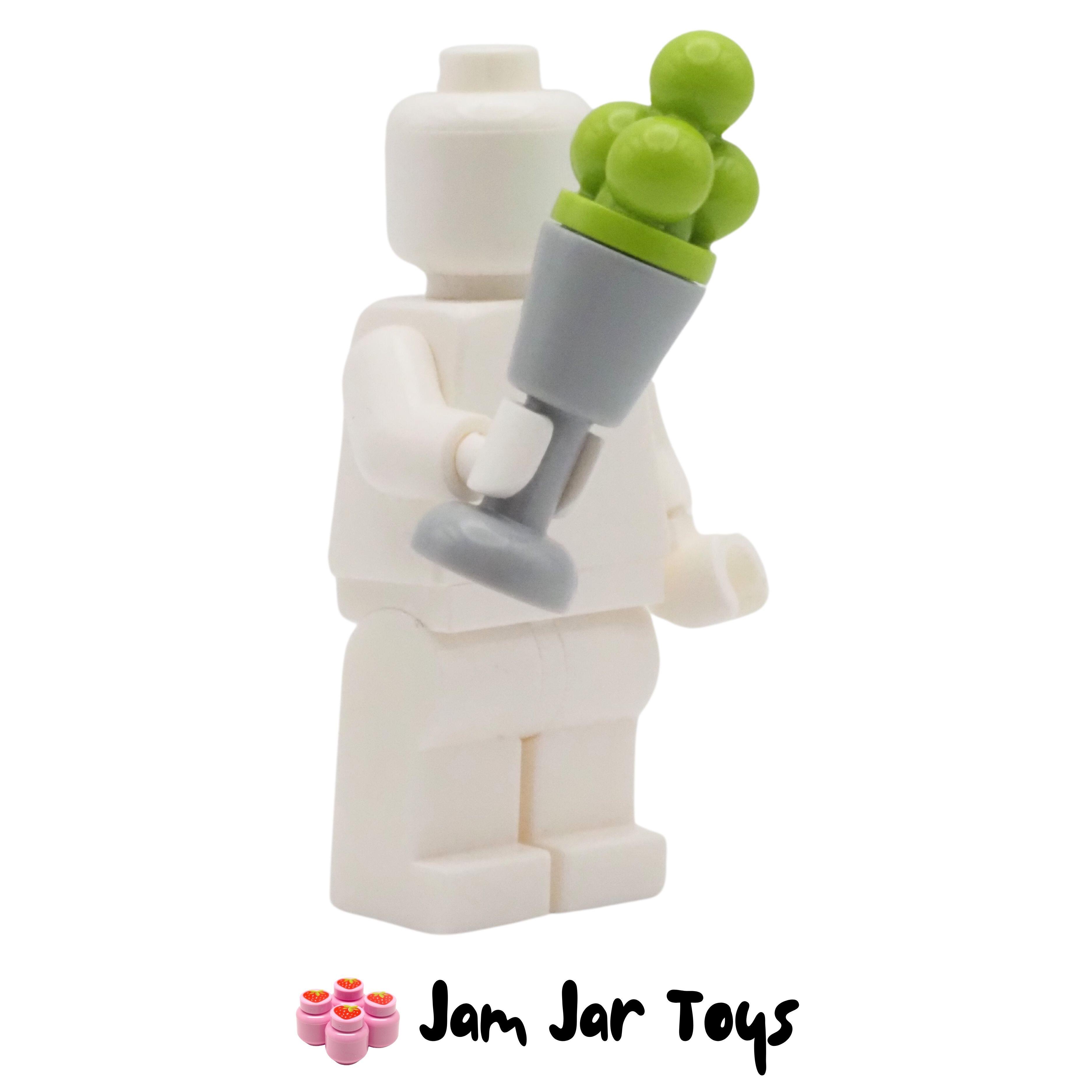 LEGO Light Bluish Grey Goblet With Green / Lime Ice Cream.