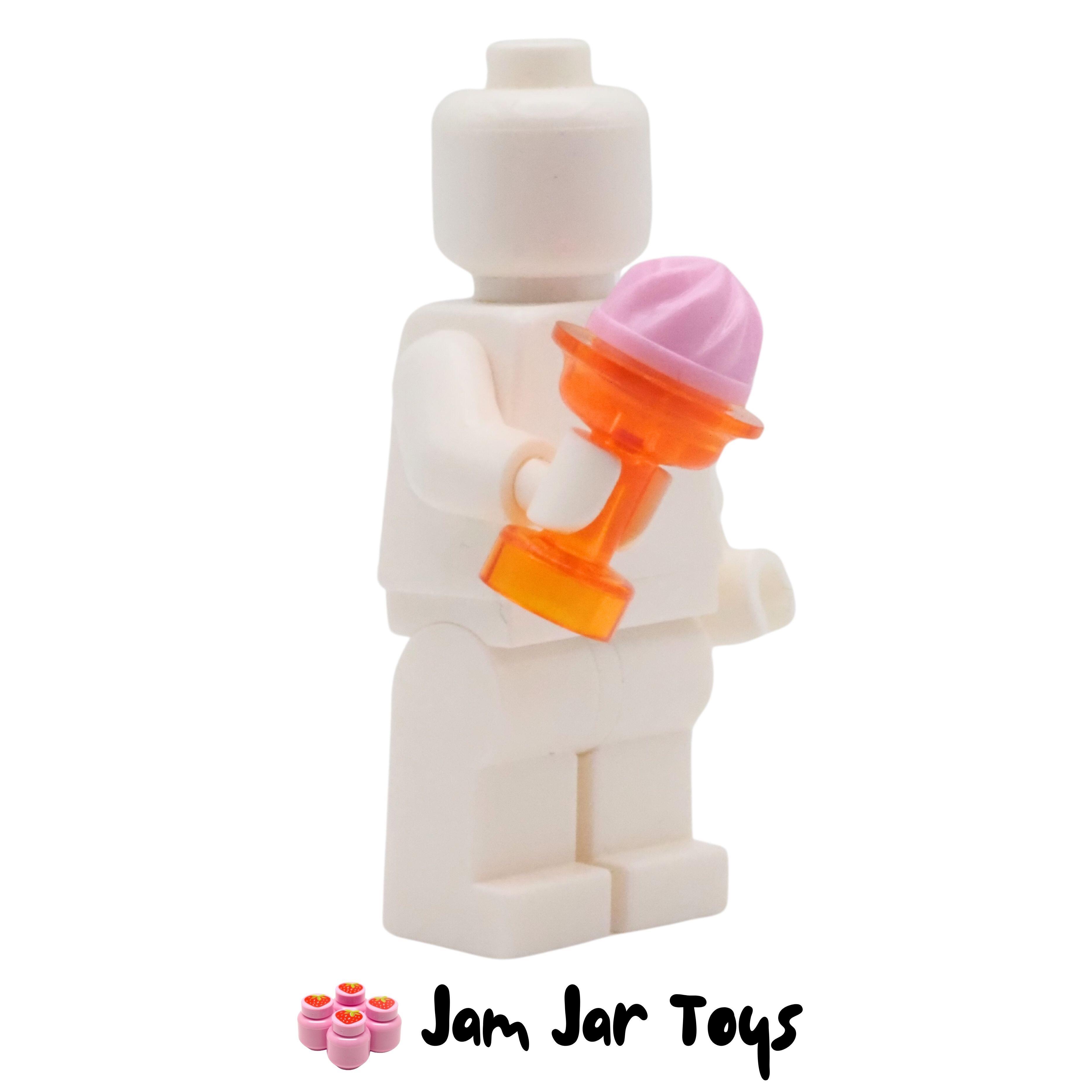 Trans Orange Sundae Dish With Pink / Strawberry Ice Cream