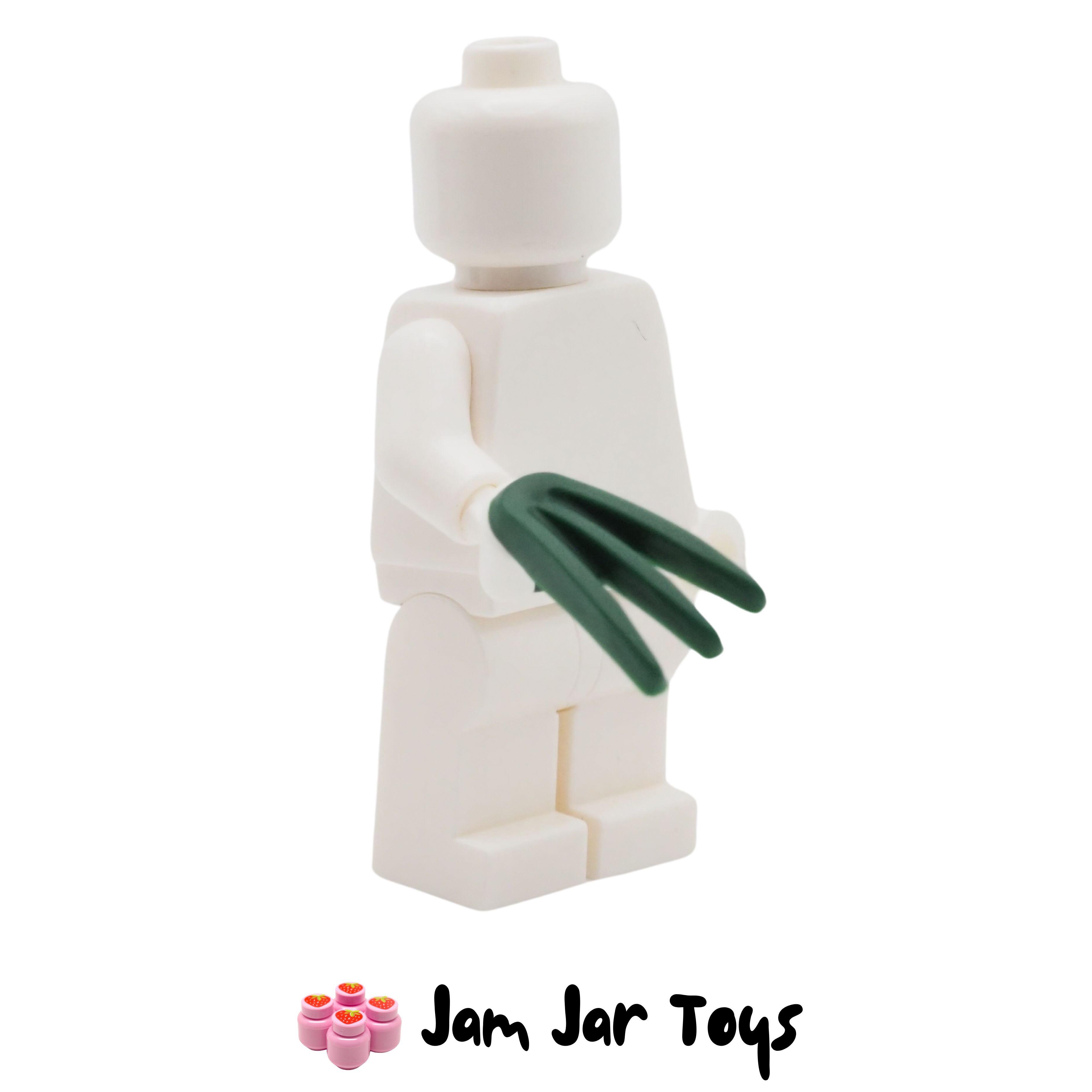 LEGO Dark Green Bladed Claw Spread.