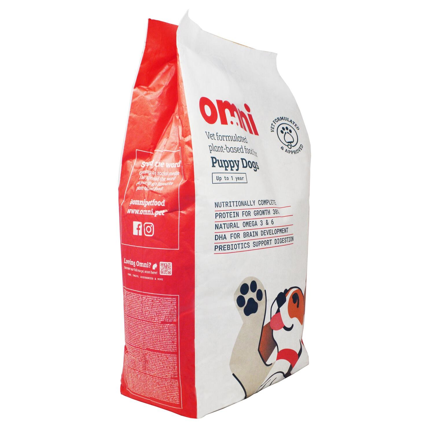 An angled view of a 6kg bag of Omni Complete hypoallergenic puppy food