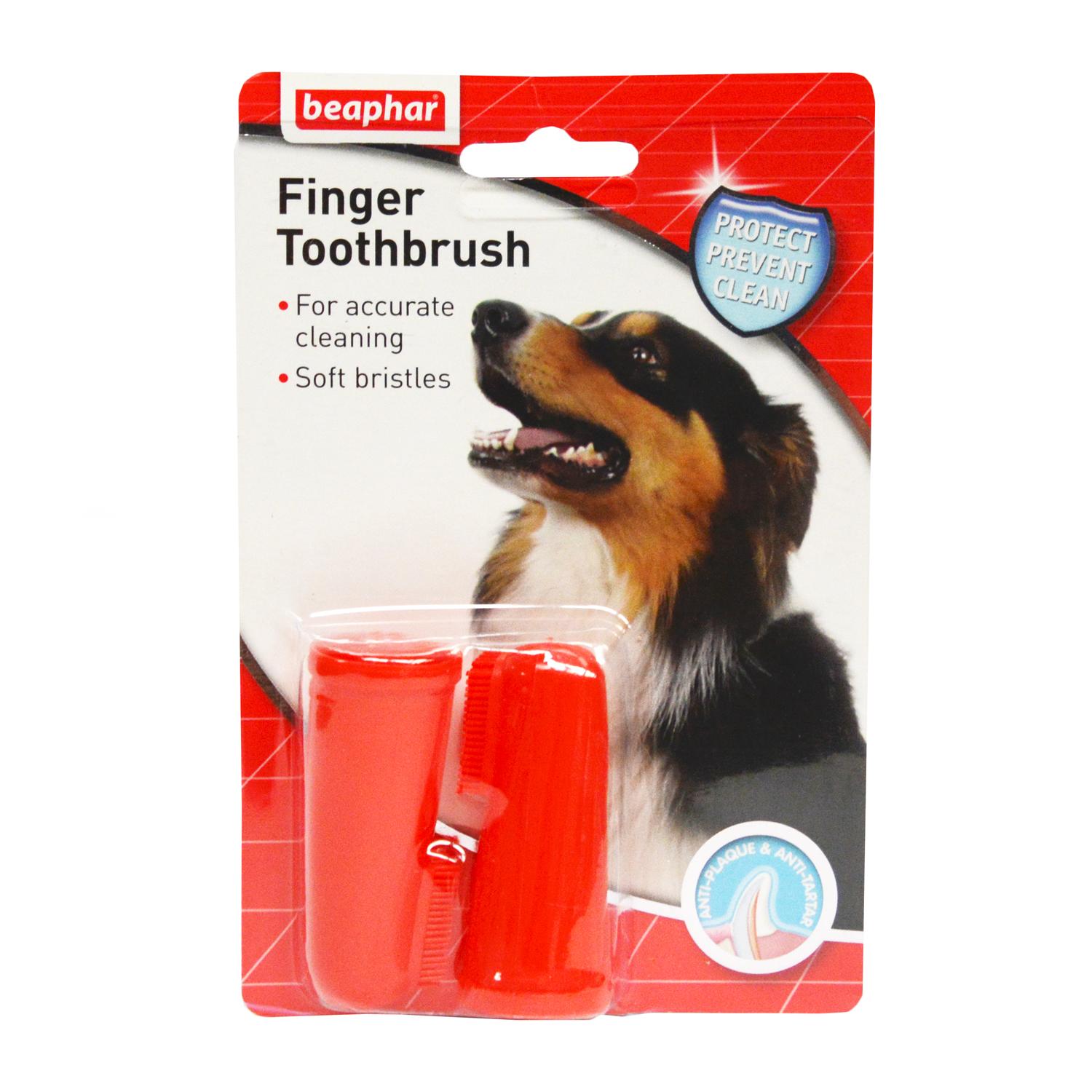 Front of a pack of Beaphar Finger toothbrushes for dogs