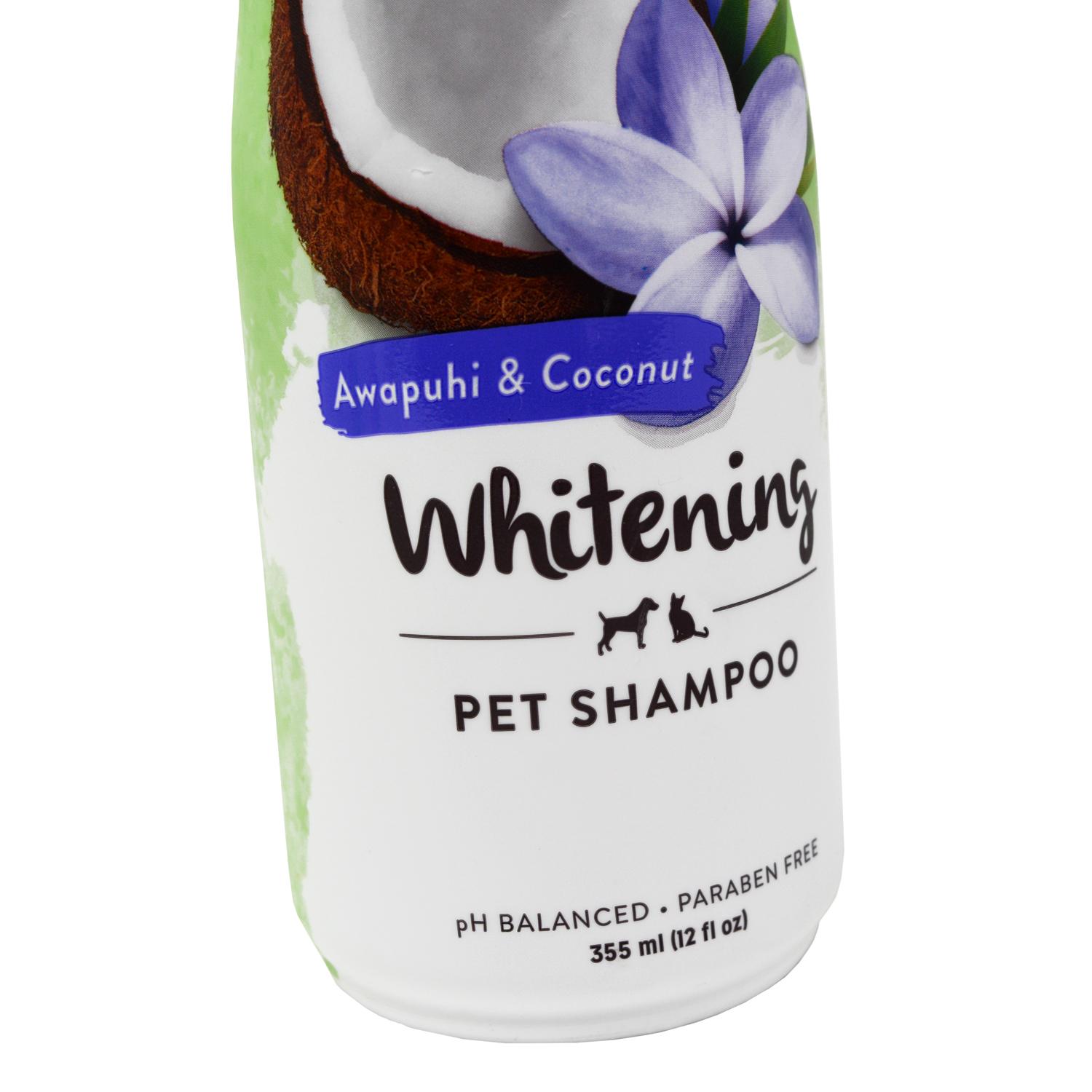 Close up of a bottle of TropiClean Awapuhi and Coconut Whitening Pet Shampoo