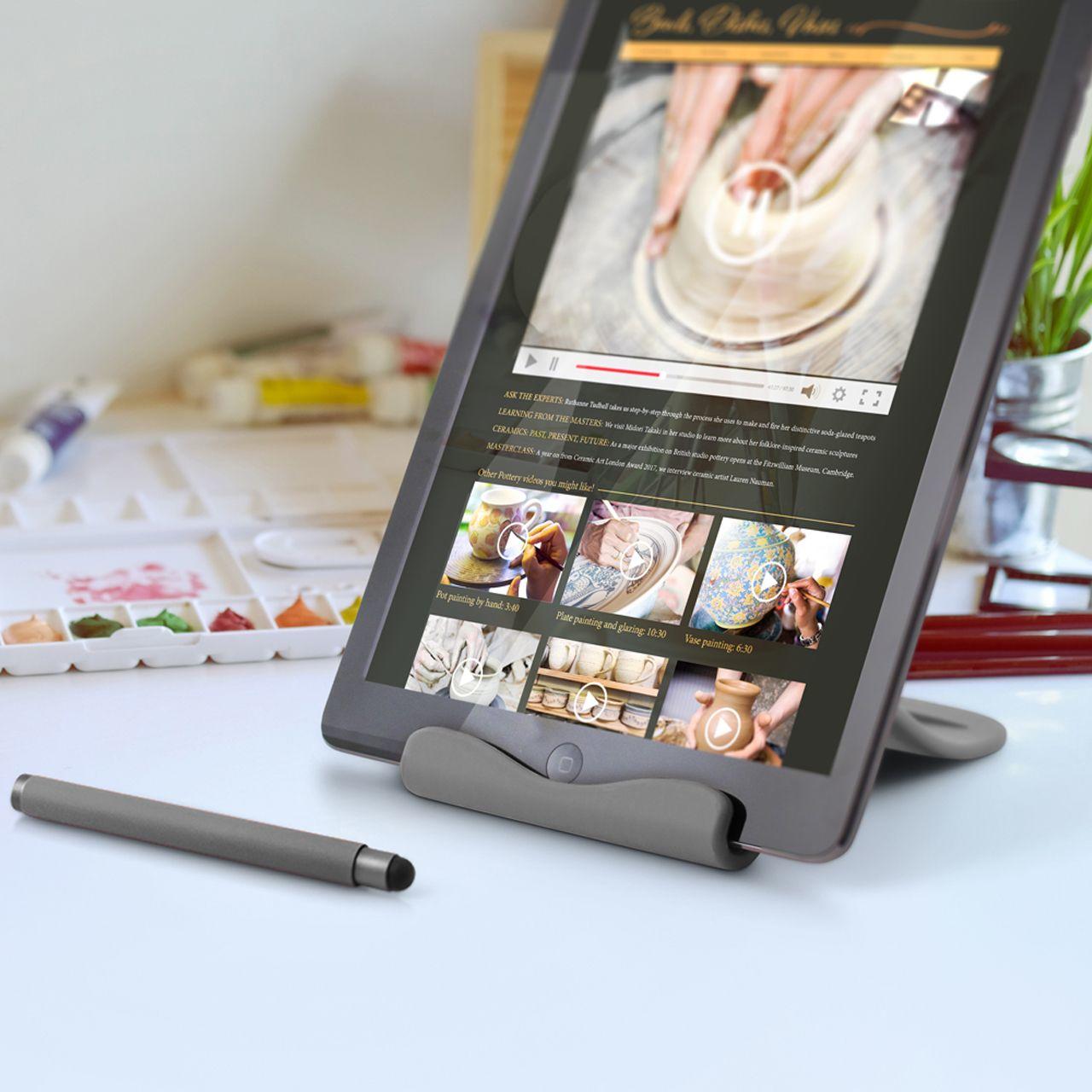 Handy Phone or Tablet Stand