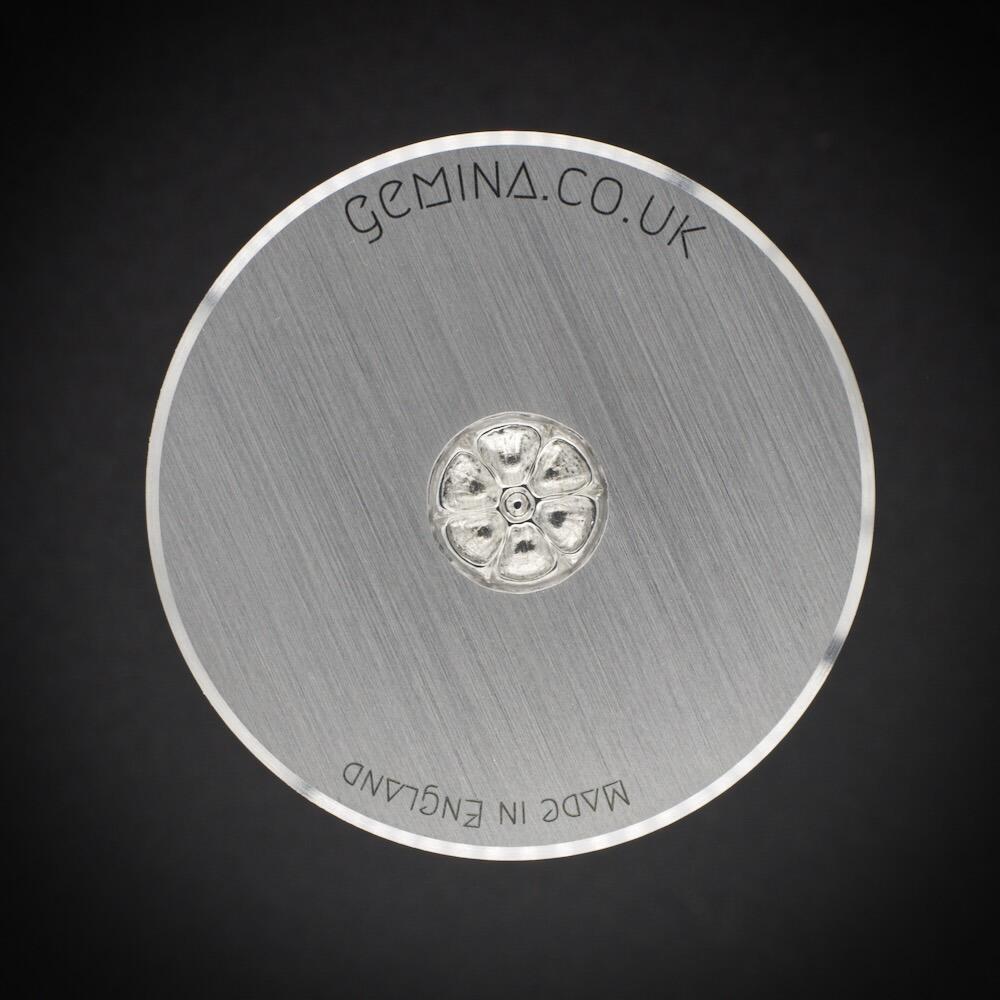 Gemina 6 Petal Medieval Flower Shot Plate