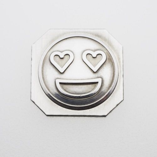 203 - Gemina Heart Eyes Emoji Impression