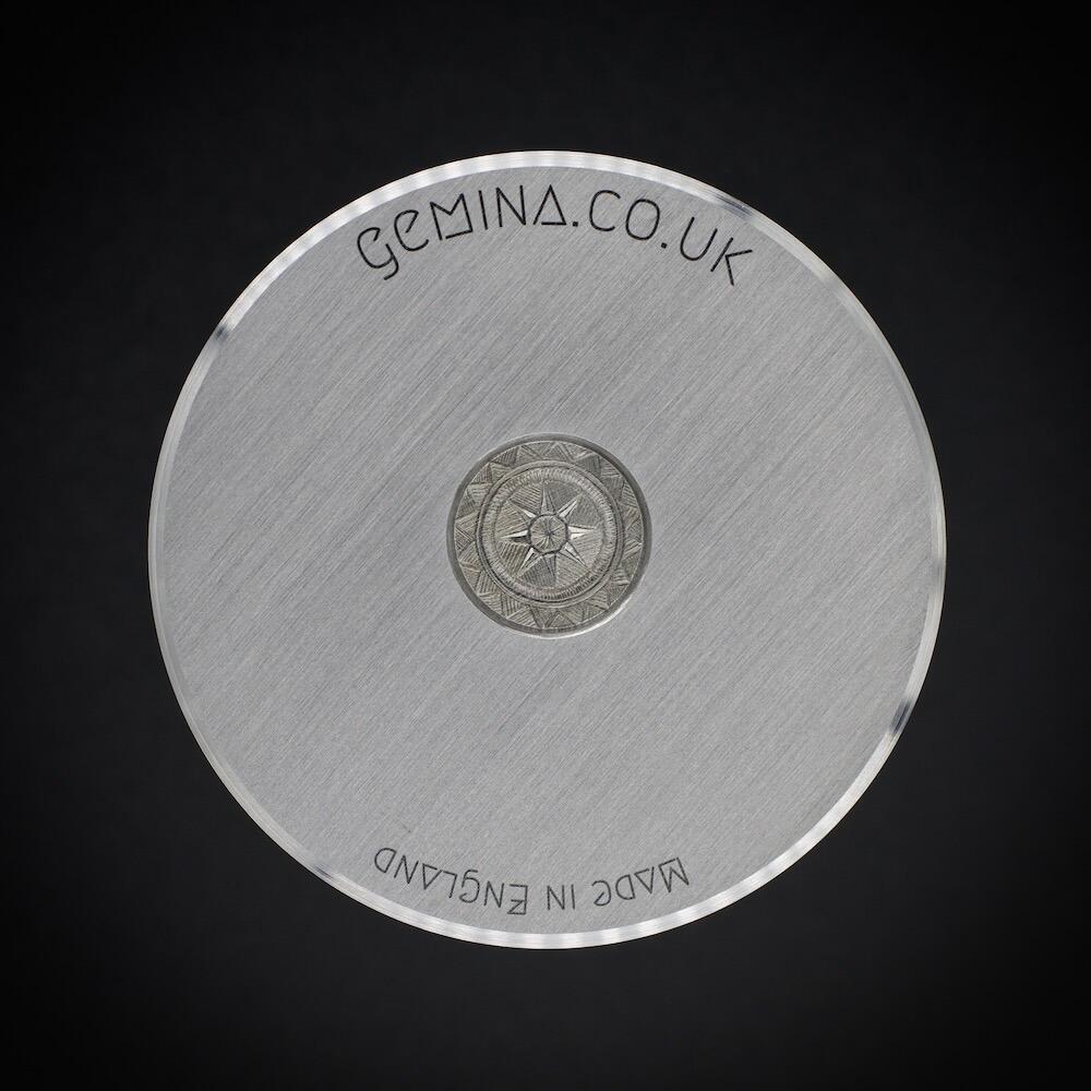 144 - Gemina Zigzag Sun Shot Plate