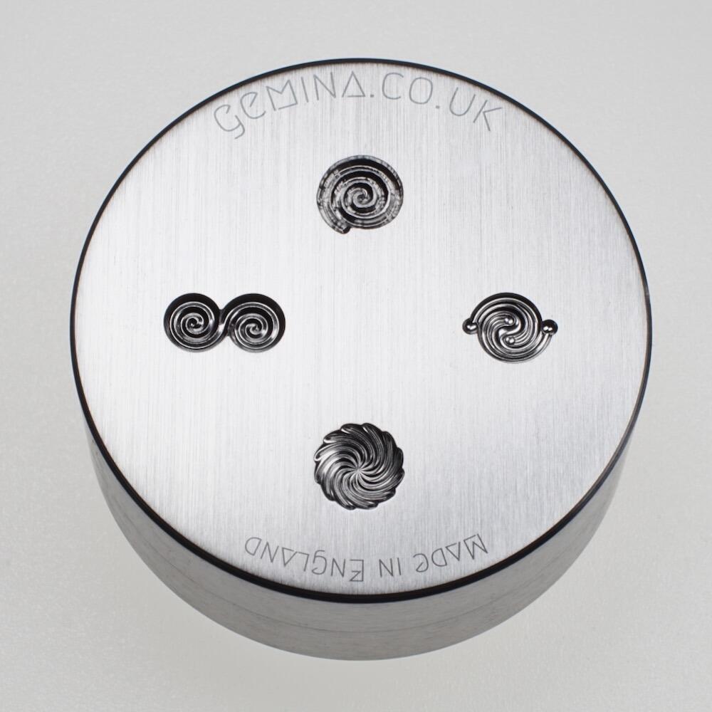 Gemina Mini Spirals Shot Plate