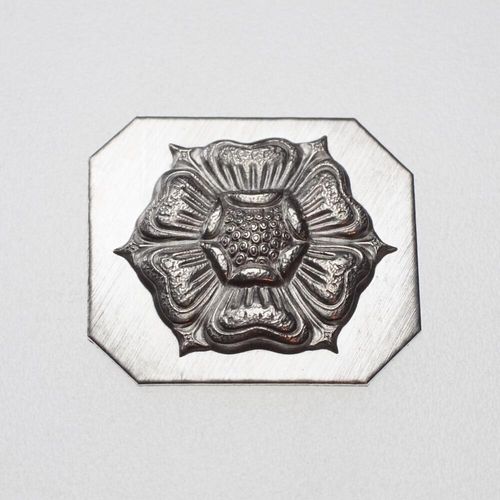 Viking Rose Impression