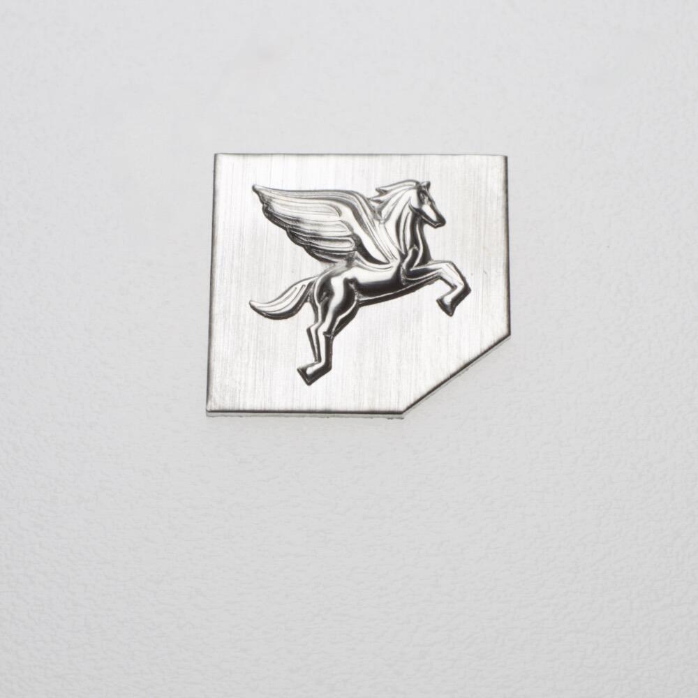 196-R - Gemina Pegasus Right-Facing Impression