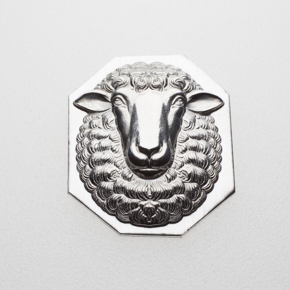 Gemina Sheep Face Impression