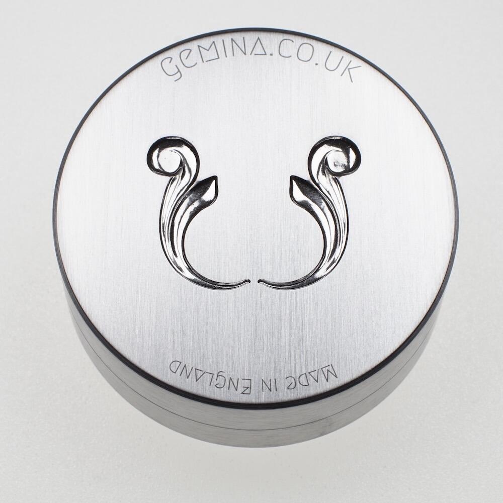 Gemina Large Flourish Pair Impression Die