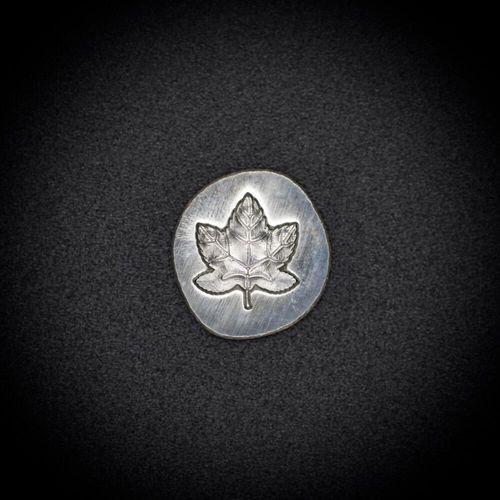 153 - Gemina Maple Leaf Impression