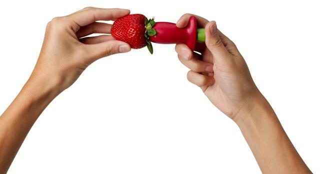 Chefn StemGem Strawberry Huller